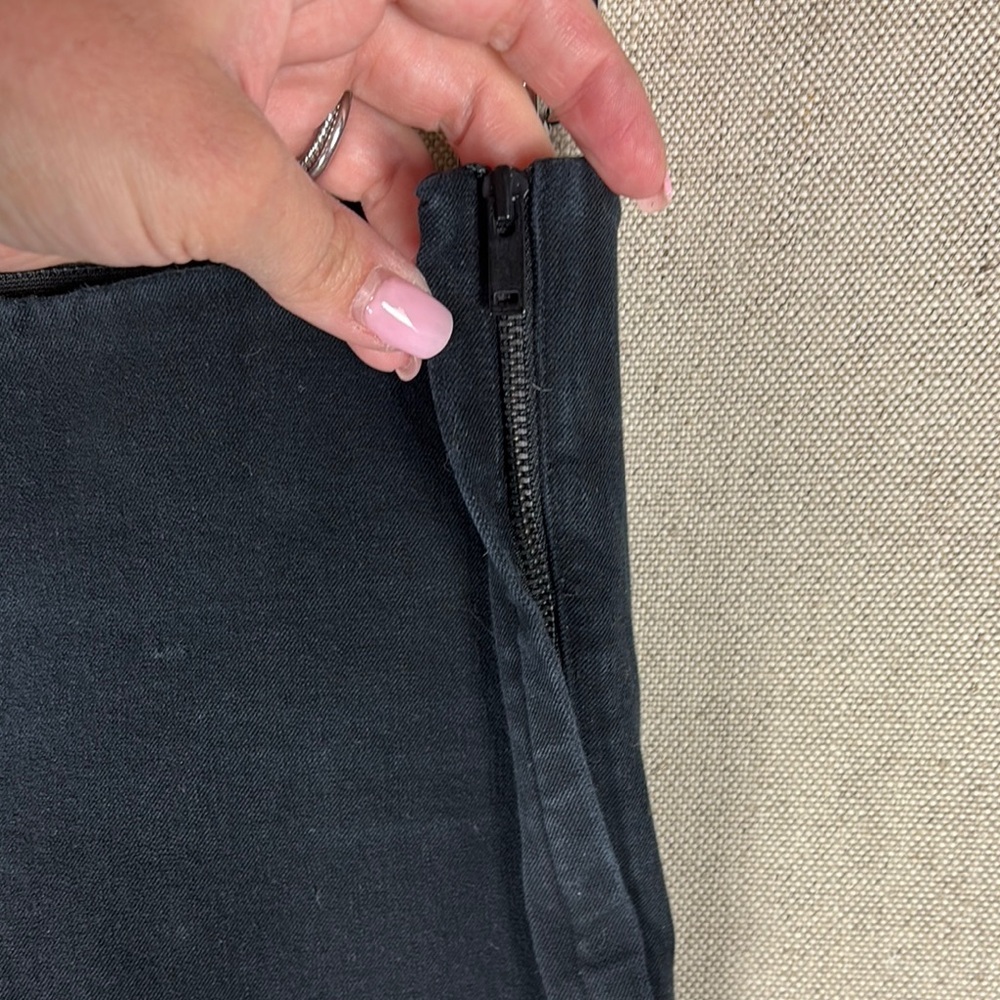 COS > Black Slim Stretch Skinny Pant 10 - Picture 7 of 9